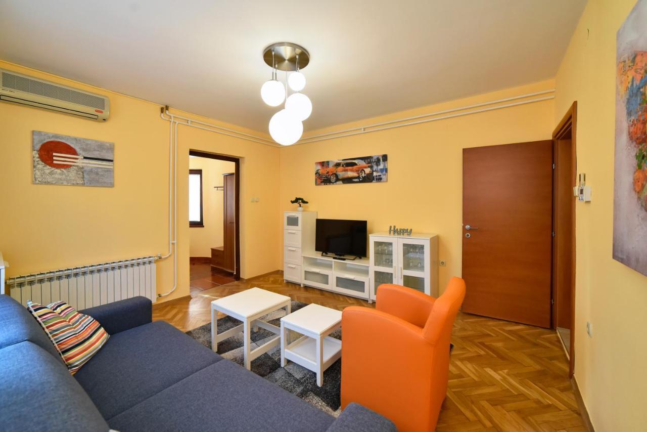 Apartment Ana Zagreb Exteriör bild
